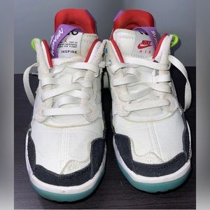 Air Jordan MA2 Womens In Power Sneakers Size 7 White University Red CW5992-100